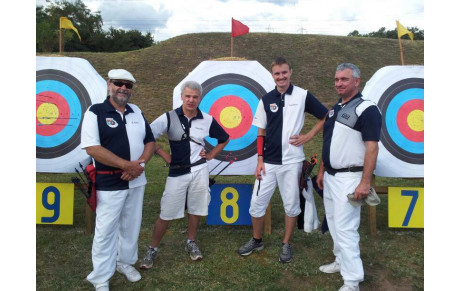 L'EQUIPE ARC CLASSIQUE HOMMES 8ème DE LA FINALE REGIONALE DES DD !